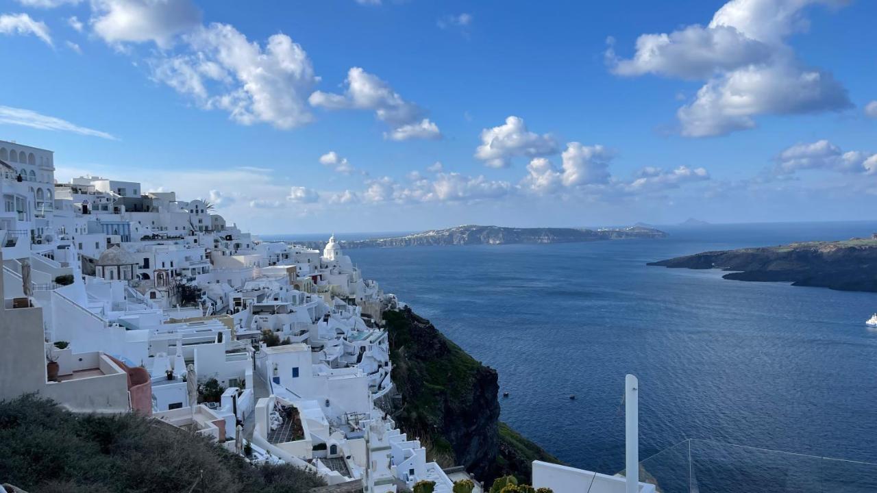 Asha Luxury Suites Fira  Exterior foto