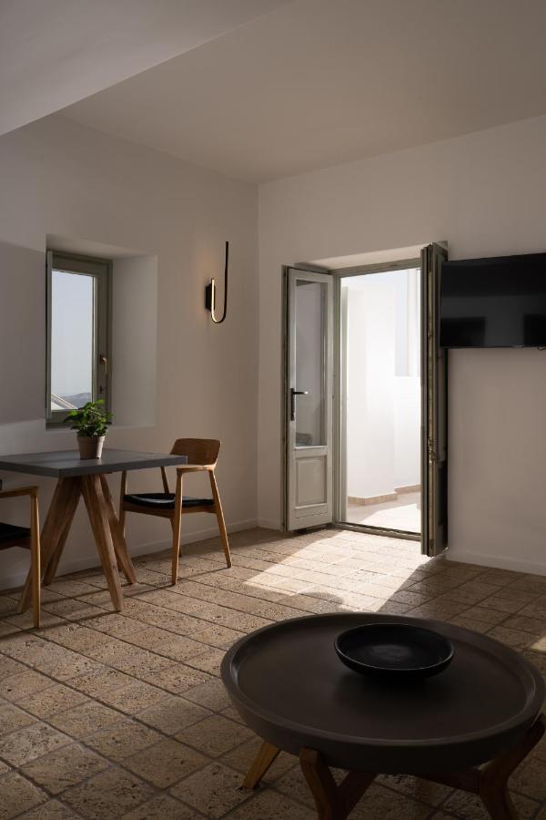 Asha Luxury Suites Fira  Exterior foto