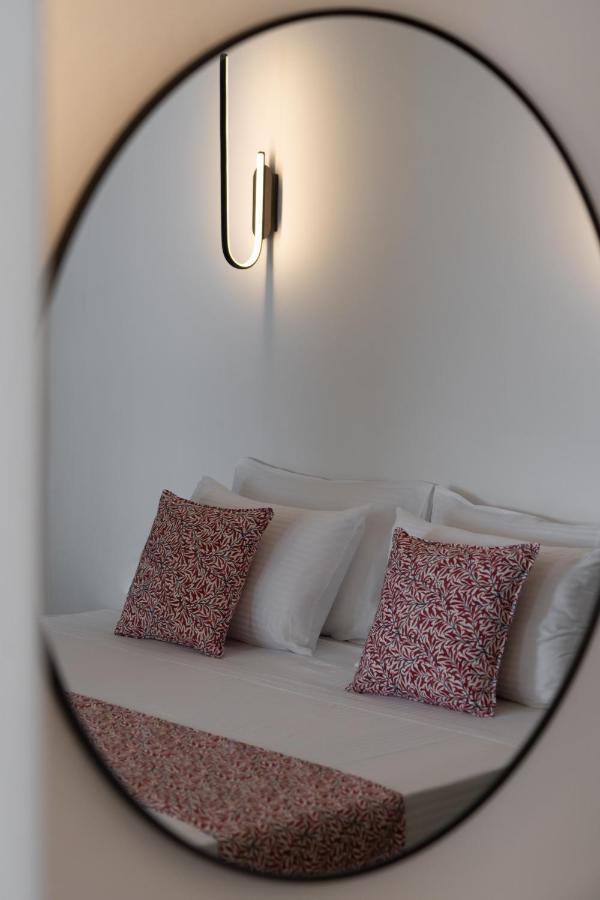 Asha Luxury Suites Fira  Exterior foto