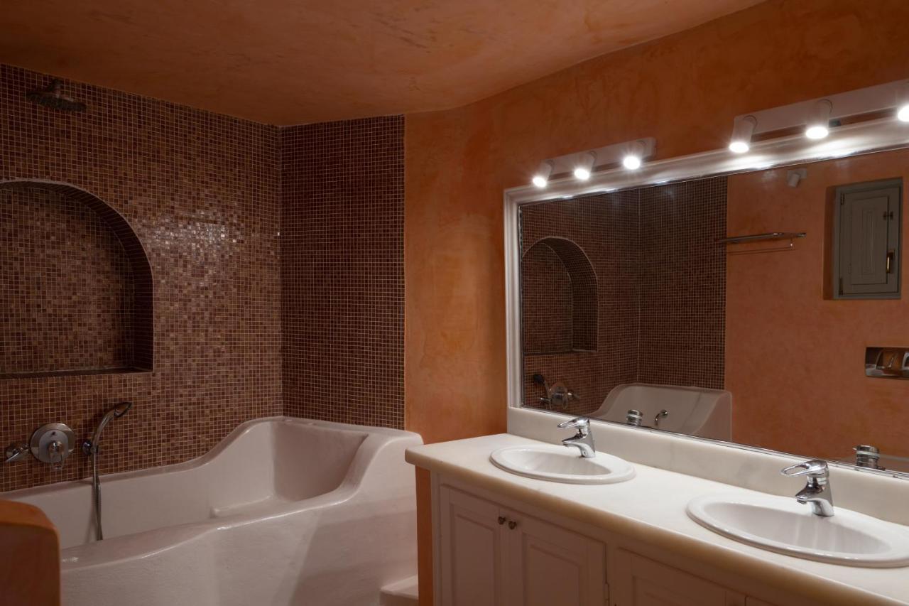 Asha Luxury Suites Fira  Exterior foto