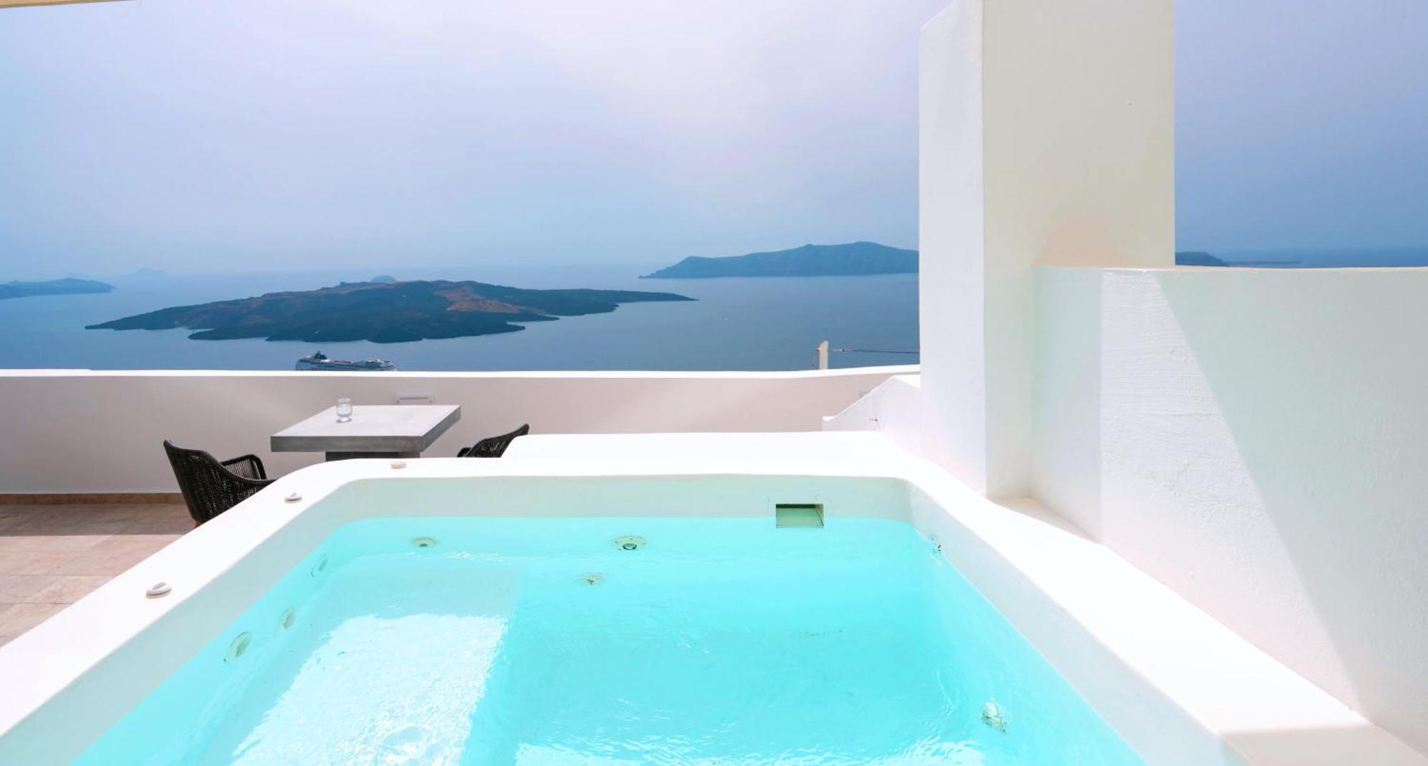 Asha Luxury Suites Fira  Exterior foto